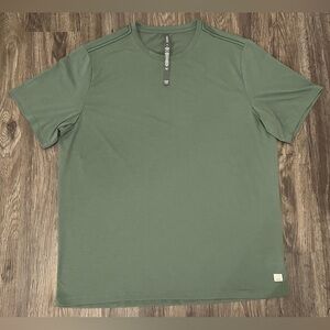 Men’s Vuori Current Tech Green Stretch Performance T-Shirt V195 - Size XL
